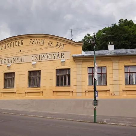 U Bretschneidera 1